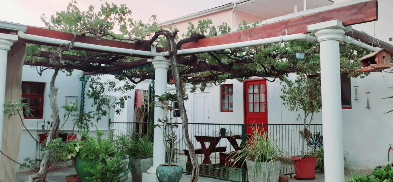 Flower's Halt Graaff-Reinet Exterior foto